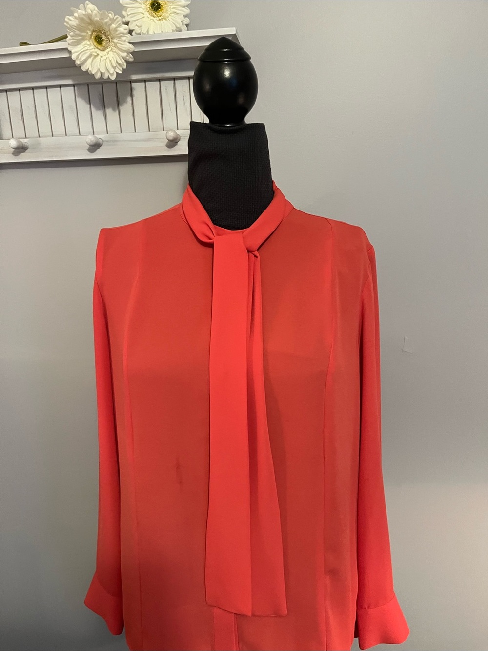 Ann Taylor Coral Tie-Neck Long Sleeve Blouse EUC